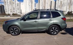 Subaru Forester (2018, 2.5L, Green)